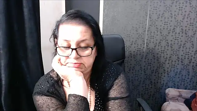 Snapshot of MissSanjanne chatting on 03/16/25, 09:47 MissSanjanne online show from 03/16/25, 09:47