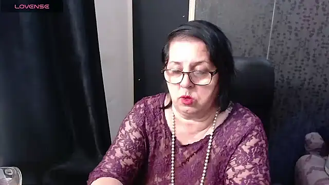 MissSanjanne online show from 04/18/26, 07:07