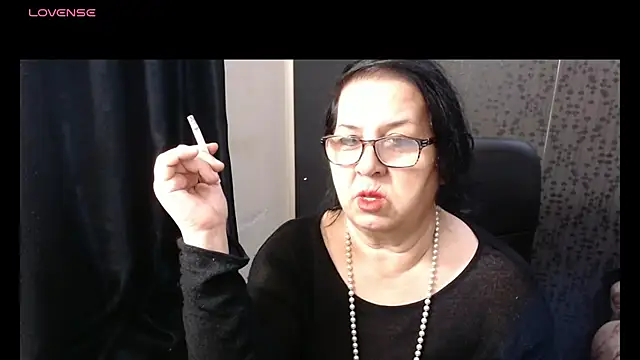 MissSanjanne online show from 01/18/26, 11:08