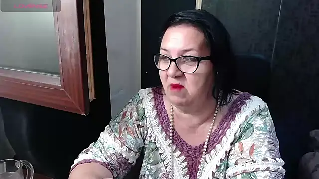 MissSanjanne online show from 06/14/26, 08:10