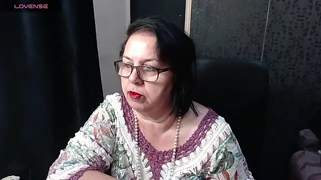 MissSanjanne online show from 04/18/26, 06:49