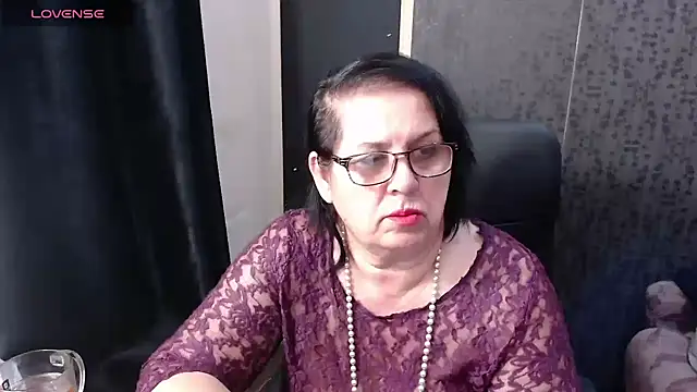 MissSanjanne online show from 04/18/26, 06:54