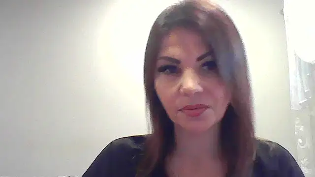 QueenCartyes online show from 10/08/25, 11:01