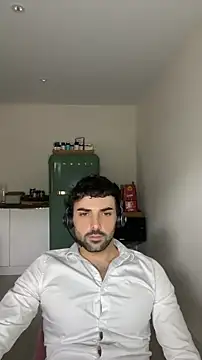 eauminerale online show from 06/04/26, 12:10