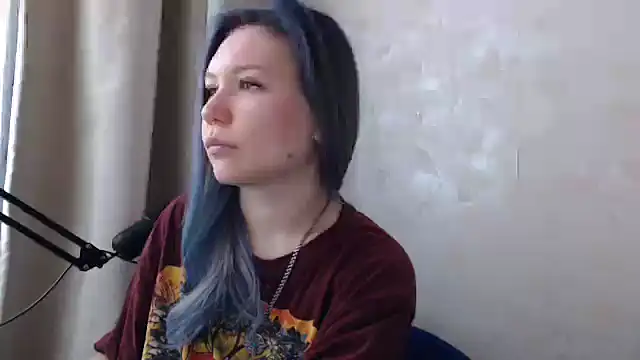 Snapshot of Kyserina chatting on 10/06/25, 08:04 Kyserina online show from 10/06/25, 08:04