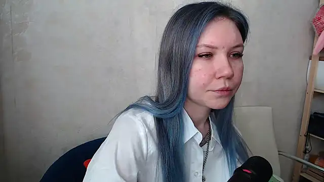 Snapshot of Kyserina chatting on 10/01/25, 04:50 Kyserina online show from 10/01/25, 04:50