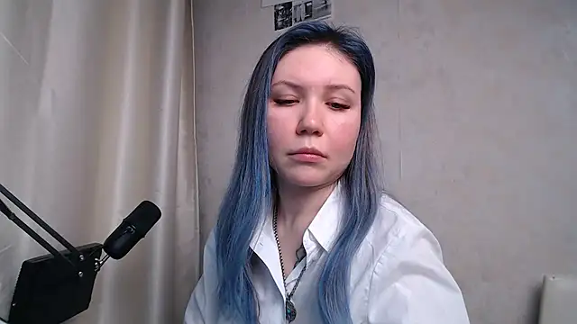 Snapshot of Kyserina chatting on 10/02/25, 09:29 Kyserina online show from 10/02/25, 09:29
