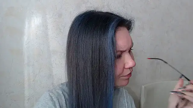Snapshot of Kyserina chatting on 09/30/25, 05:24 Kyserina online show from 09/30/25, 05:24