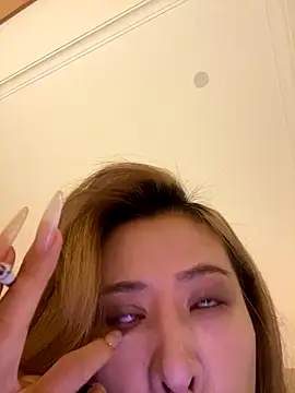 miumiu-66 online show from 10/09/25, 01:55