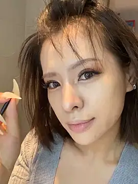 Snapshot of miumiu-66 chatting on 06/19/26, 09:37 miumiu-66 online show from 06/19/26, 09:37