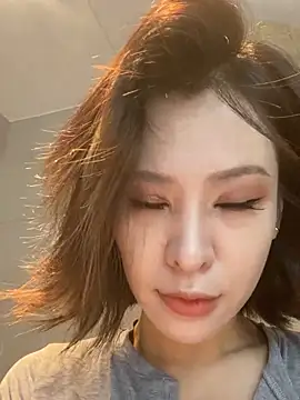 Snapshot of miumiu-66 chatting on 07/17/26, 08:55 miumiu-66 online show from 07/17/26, 08:55