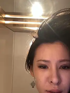 miumiu-66 online show from 03/10/26, 09:57