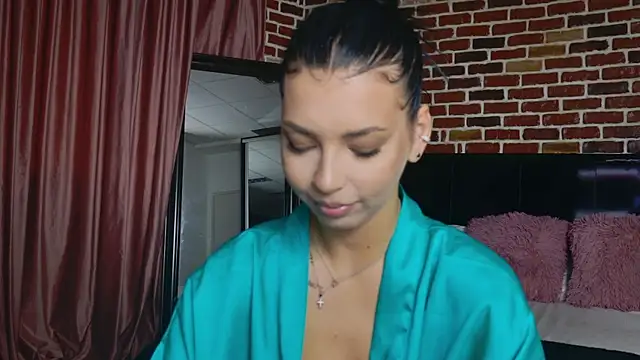 MeganSin  online show from 10/01/25, 05:12