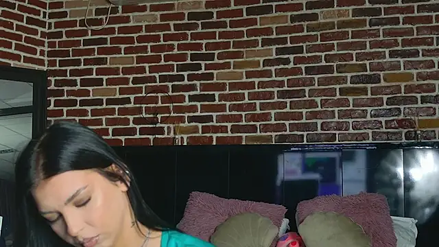 MeganSin  online show from 10/16/25, 04:32