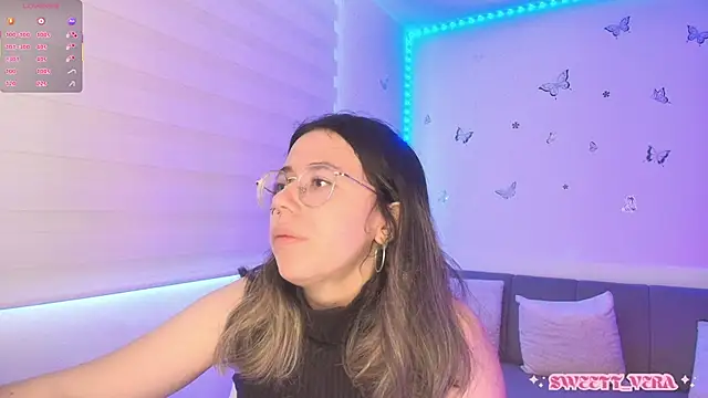 Snapshot of sweettvera chatting on 05/19/26, 12:56 sweettvera online show from 05/19/26, 12:56