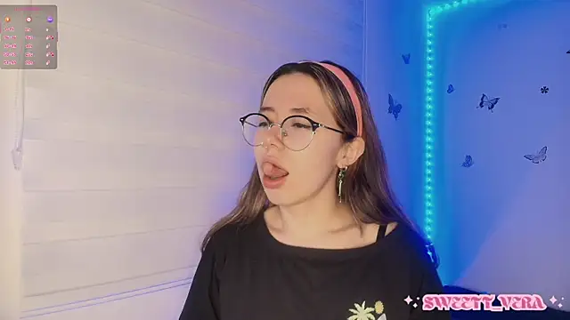 sweettvera online show from 10/10/25, 10:38