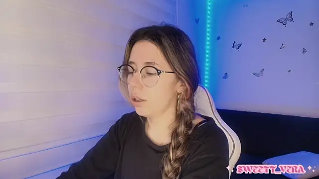 sweettvera online show from 11/03/25, 10:08