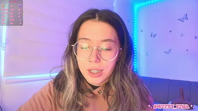 Snapshot of sweettvera chatting on 06/10/26, 01:12 sweettvera online show from 06/10/26, 01:12