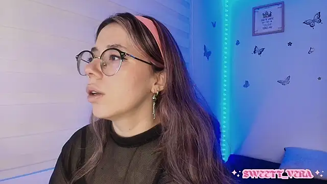 sweettvera online show from 09/30/25, 10:21