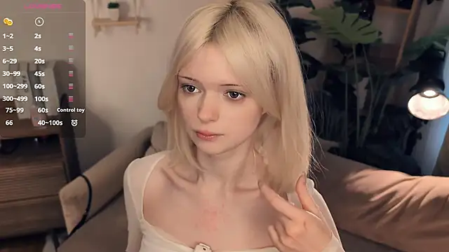 LaureMestler online show from 04/14/26, 08:08