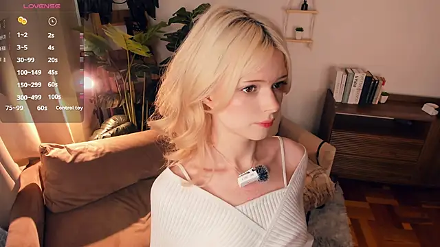 LaureMestler online show from 03/23/26, 08:14