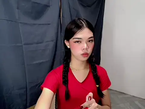 Ts ecaxxx online show from 10/18/25, 04:25