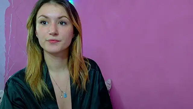 Snapshot of Anaayss_ chatting on 11/07/25, 06:07 Anaayss online show from 11/07/25, 06:07