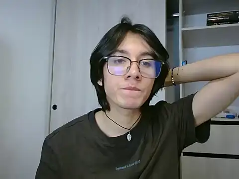 Matti Mendez  online show from 07/10/26, 05:57