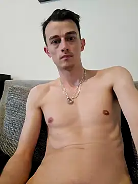 Chrisou73 online show from 04/13/26, 03:05