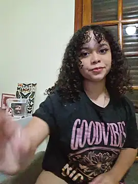 sweetamy326 online show from 11/01/25, 09:19