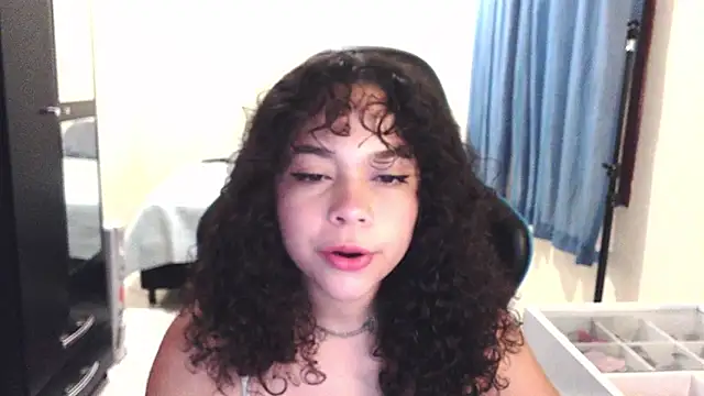 sweetamy326 online show from 03/05/26, 10:16