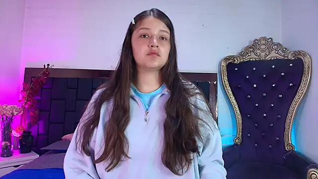 Krystal Heartss online show from 12/02/25, 12:51