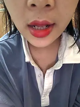 Snapshot of Linda-pusy chatting on 04/10/26, 05:58 Linda-pusy online show from 04/10/26, 05:58