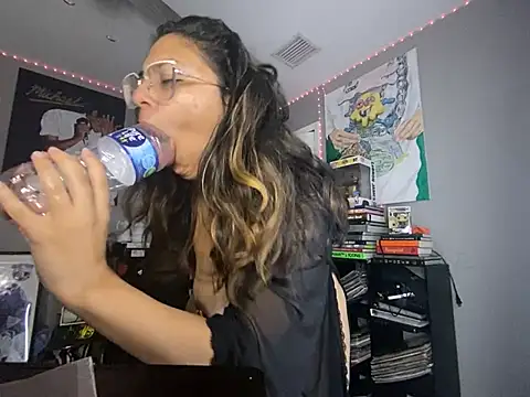 mrandmrs freak online show from 04/06/26, 09:49