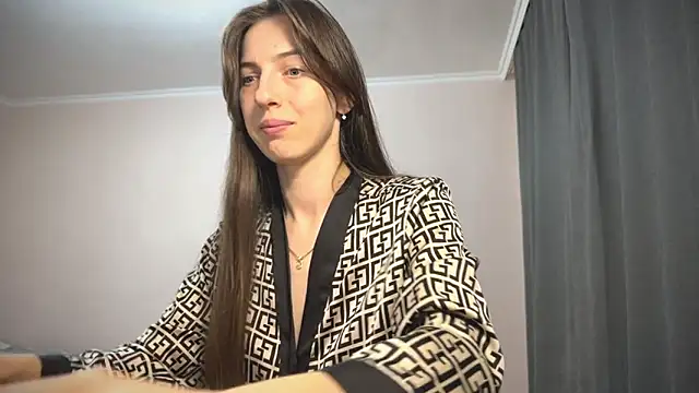Prettyyy Angel online show from 10/03/25, 06:20
