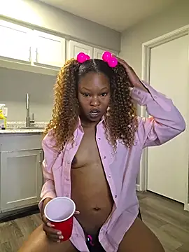 tokyobelle online show from 04/12/26, 01:47