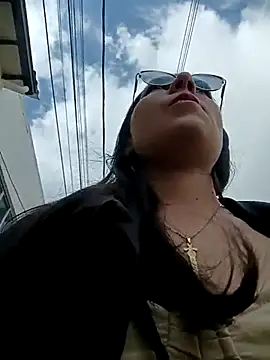 Mia-love-03 online show from 10/12/25, 07:37