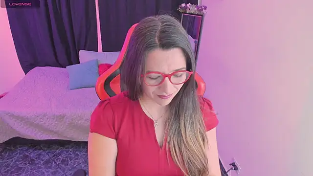 Hanna MA online show from 05/12/26, 03:07