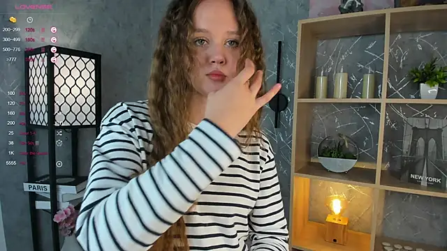 ElenoreReth online show from 11/14/25, 04:49