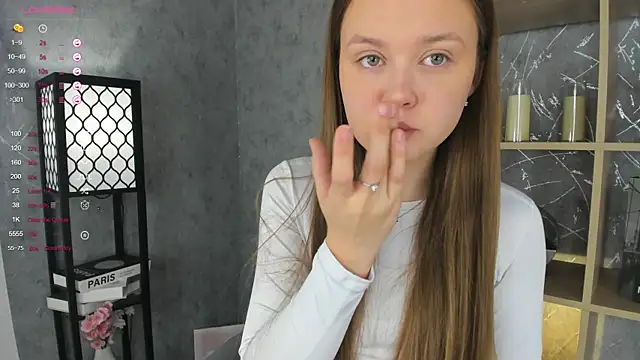 ElenoreReth online show from 11/24/25, 01:27