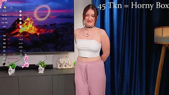 MarlaSemonick online show from 10/10/25, 07:04
