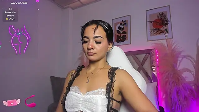 akira 09  online show from 11/03/25, 12:31