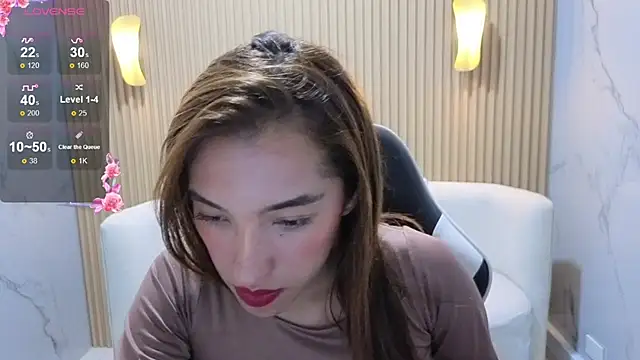 Skyler Gracee Tx online show from 11/26/25, 02:44