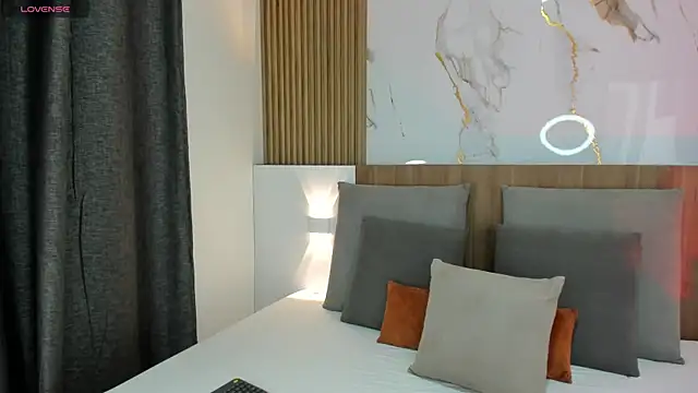 cristal priincess online show from 11/05/25, 03:15