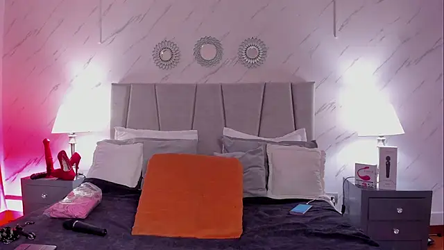 Michell Monet online show from 02/06/26, 08:27