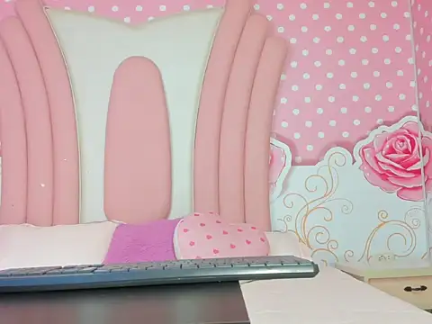 SofiaaBigBoobs online show from 11/26/25, 12:05