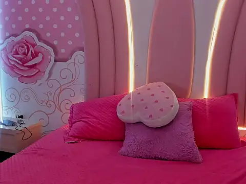 SofiaaBigBoobs online show from 12/20/25, 01:03