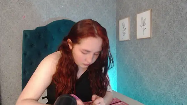 Vic Taylor online show from 12/02/25, 11:23