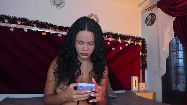 Snapshot of Jade_Thonson1 chatting on 10/25/25, 07:25 Jade Thonson1 online show from 10/25/25, 07:25