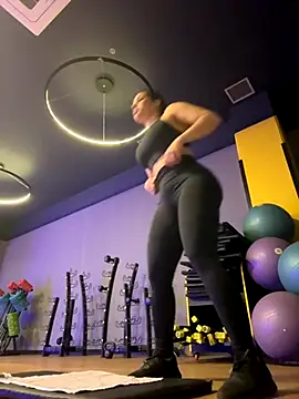 Anavalle online show from 10/29/25, 03:33